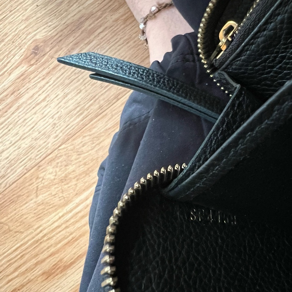 GORGEOUS Louis Vuitton Black Monogram Embossed Zip Wallet with Gold Hardware - Picture 10 of 14